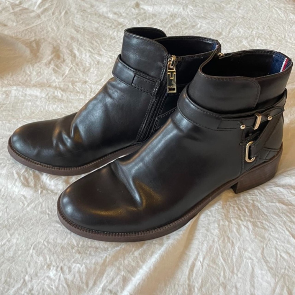 Brand new Tommy Hilfiger Boots